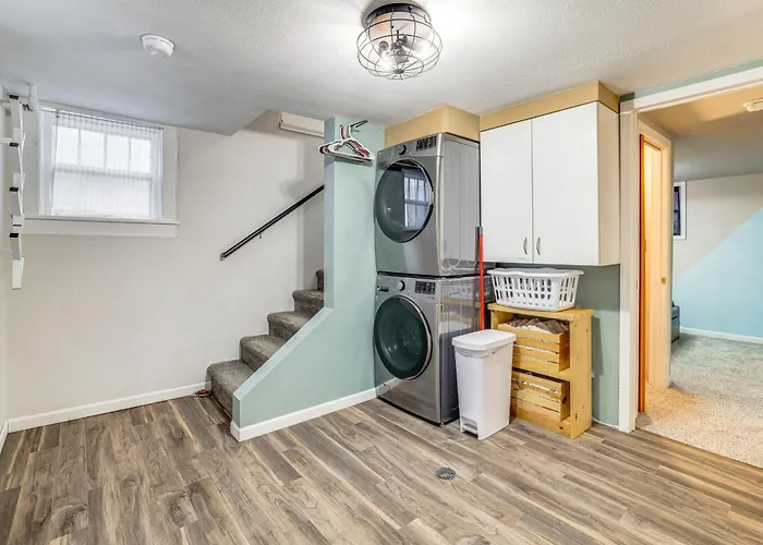 Vakantiehuis 1 Mi To Dtwn Casper: Homey Getaway W/ Yard!